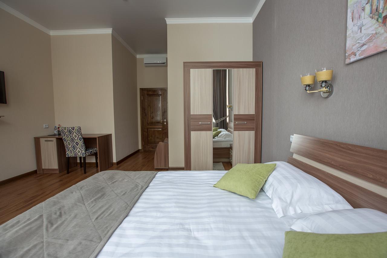 Maxx Inn Астана Экстерьер фото