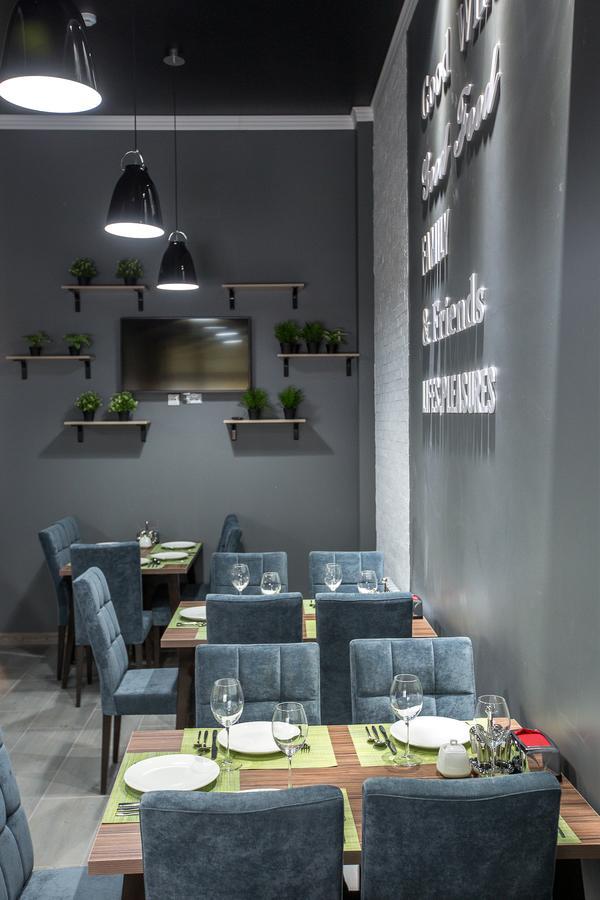 Maxx Inn Астана Экстерьер фото